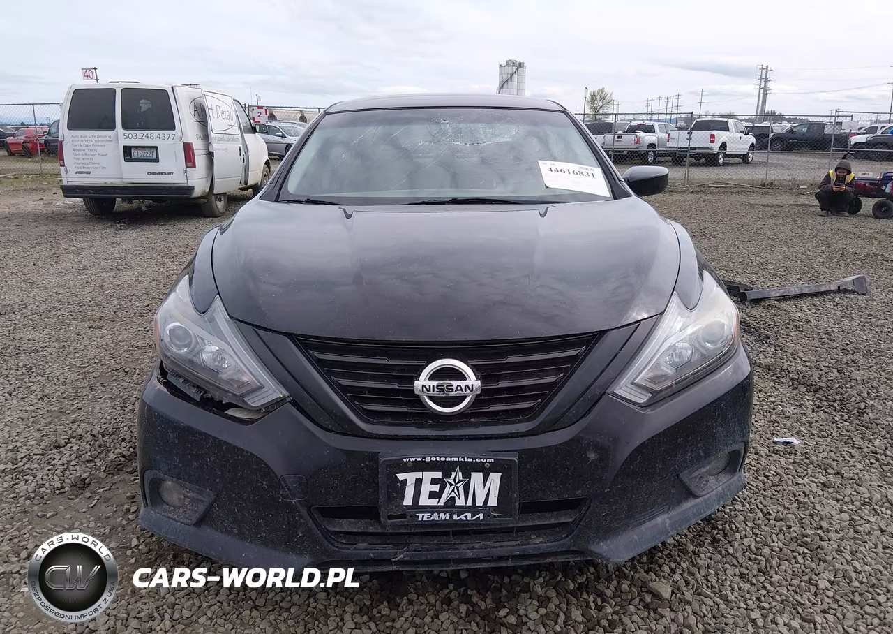 2018 Nissan Altima 2.5 Sr VIN:1N4AL3AP8JC252285 - 12