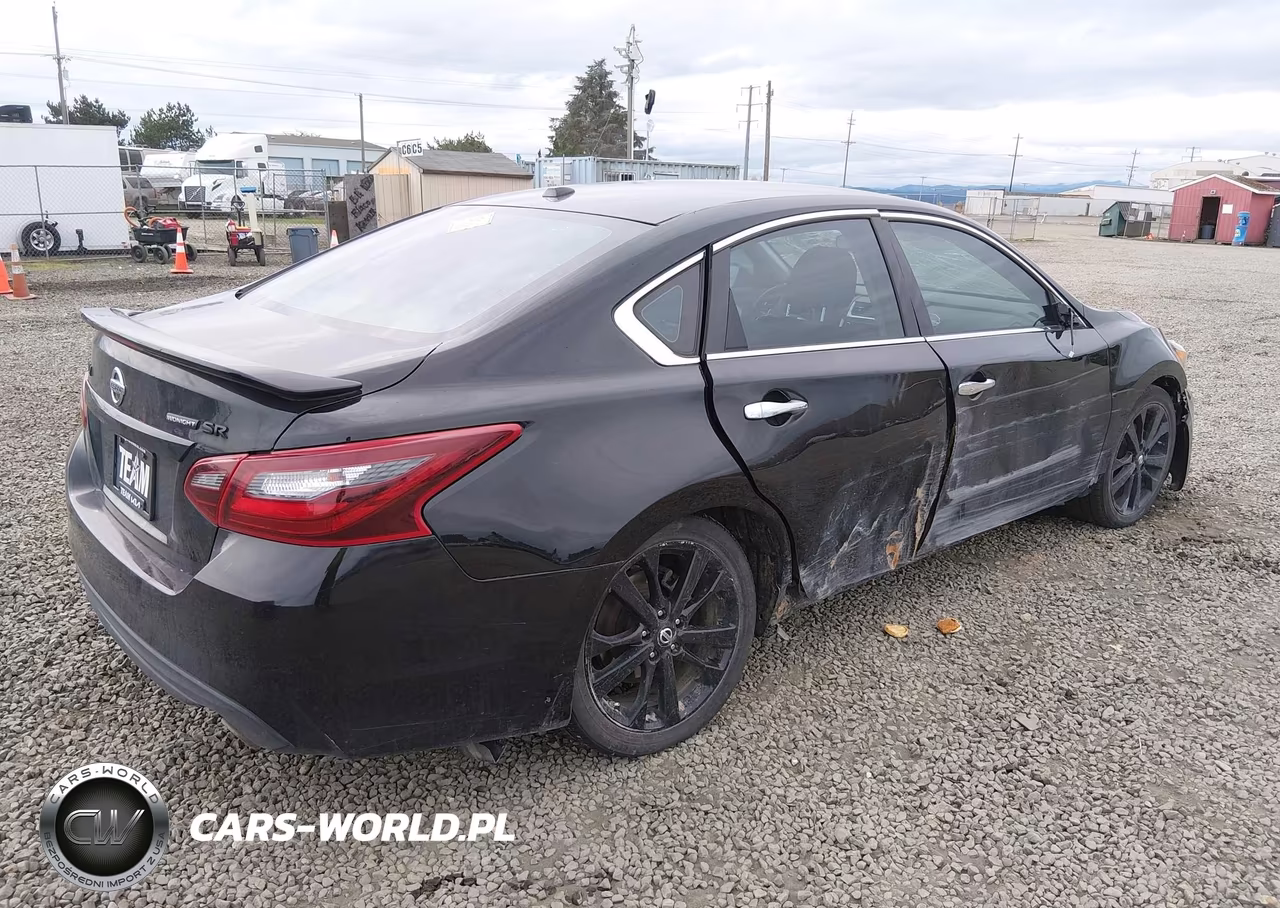 2018 Nissan Altima 2.5 Sr VIN:1N4AL3AP8JC252285 - 4