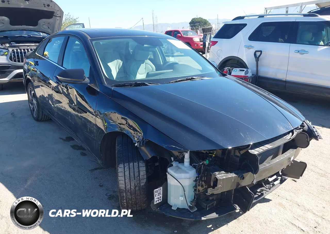 2024 Hyundai Elantra Hybrid Limited