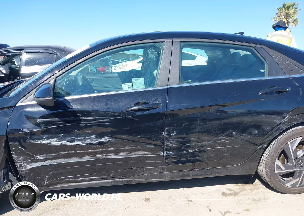 2024 Hyundai Elantra Hybrid Limited VIN:KMHLN4DJ4RU119678 - 14
