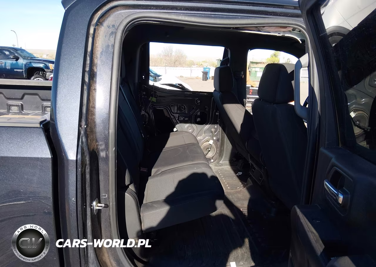 2024 Chevrolet Silverado 1500 4Wd Short Bed Wt VIN:1GCUDAED1RZ126528 - 8