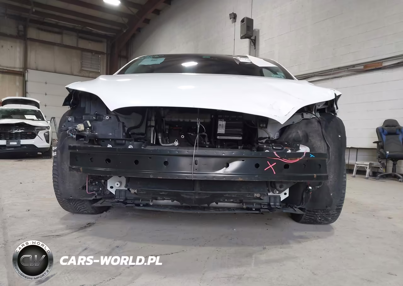 2017 Tesla Model X 100D-75D-90D VIN:5YJXCBE23HF052232 - 6