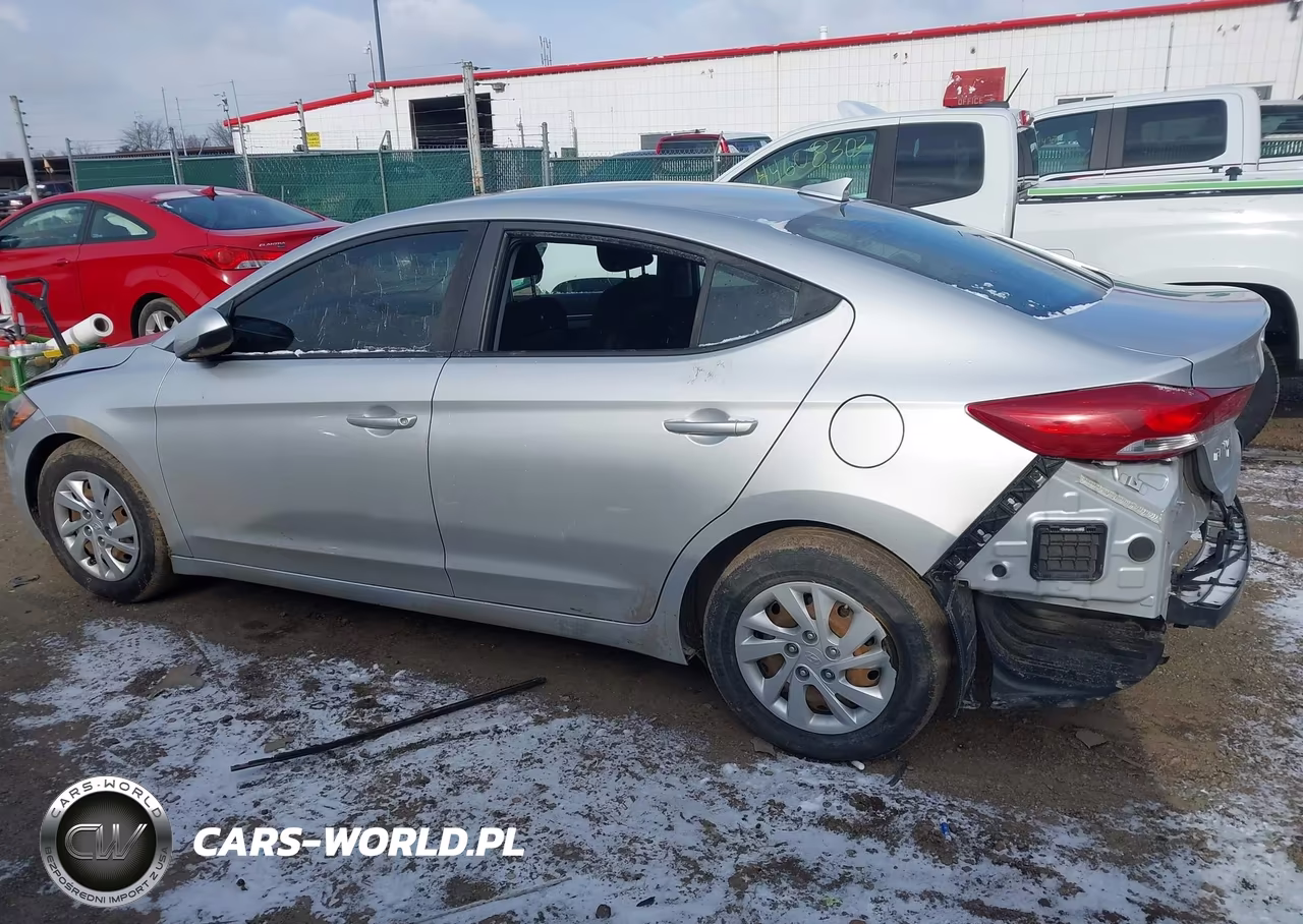 2018 Hyundai Elantra Se VIN:5NPD74LF8JH395697 - 14