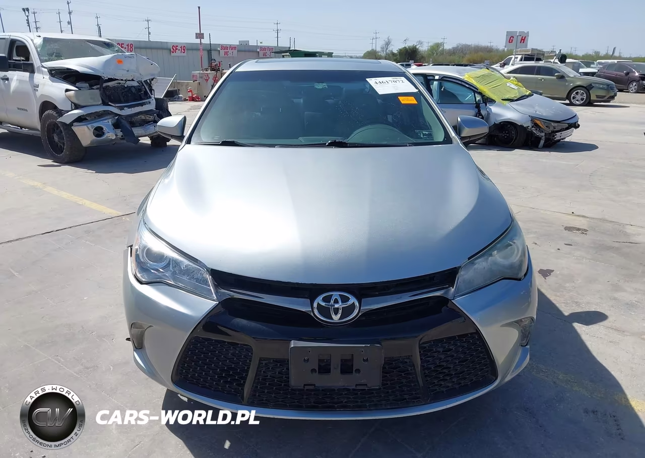 2016 Toyota Camry Xse VIN:4T1BF1FK1GU603320 - 12