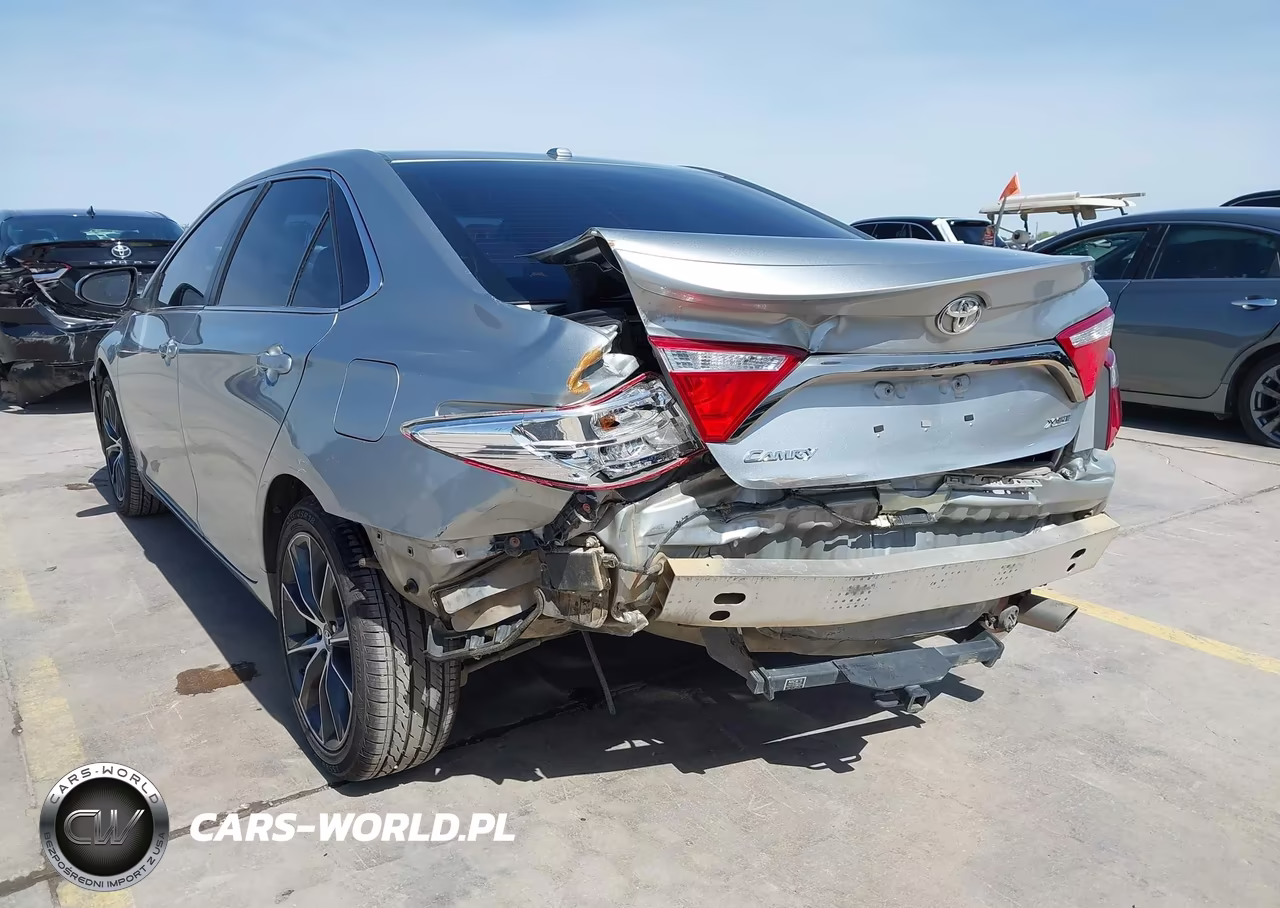 2016 Toyota Camry Xse VIN:4T1BF1FK1GU603320 - 6