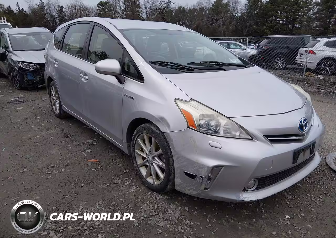 2013 Toyota Prius V Five