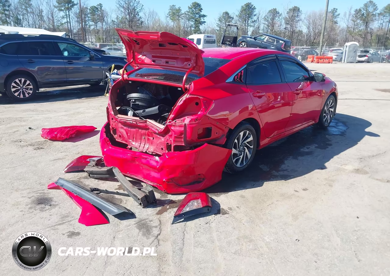 2018 Honda Civic Ex VIN:2HGFC2F72JH538585 - 4