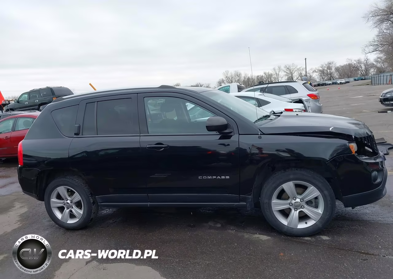 2013 Jeep Compass Sport VIN:1C4NJDBBXDD245430 - 13