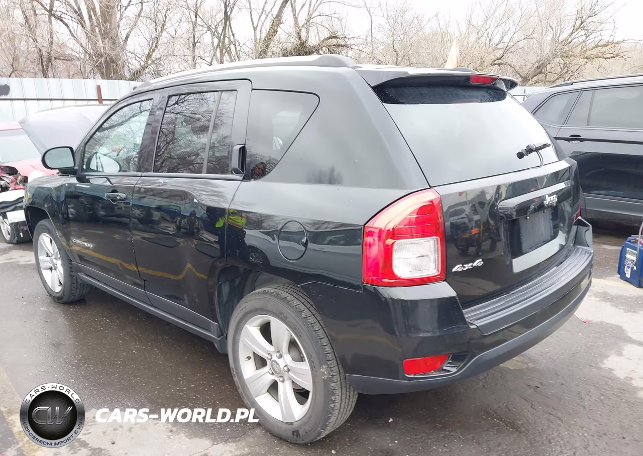 2013 Jeep Compass Sport VIN:1C4NJDBBXDD245430 - 3