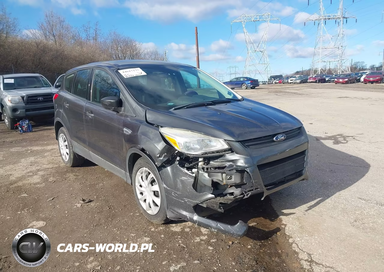2016 Ford Escape S VIN:1FMCU0F75GUC04233 - 17