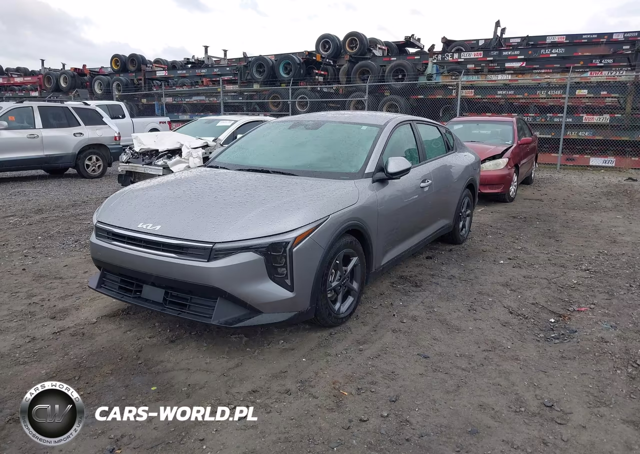 2025 Kia K4 Lxs VIN:3KPFT4DEXSE029529 - 2