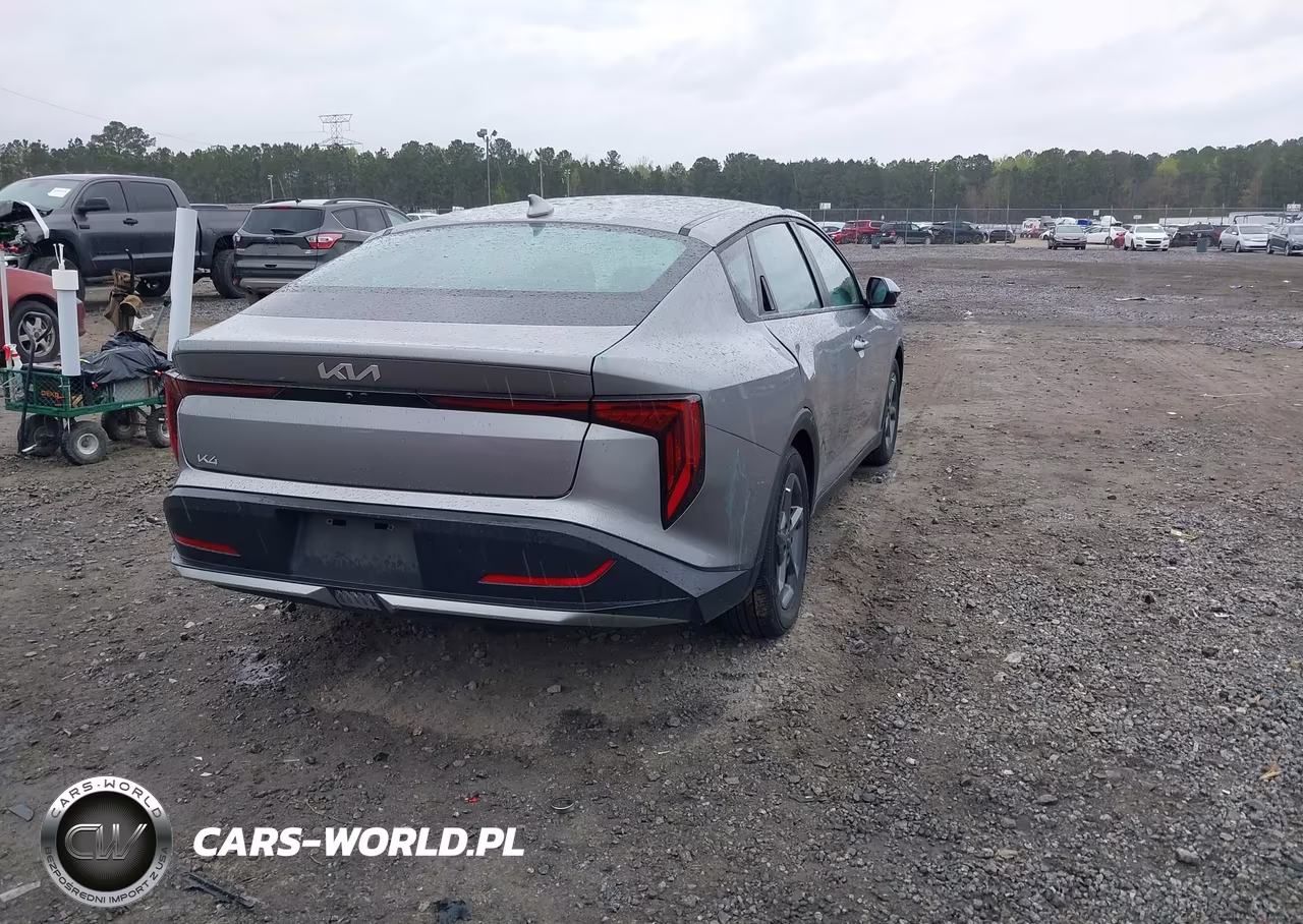 2025 Kia K4 Lxs VIN:3KPFT4DEXSE029529 - 4
