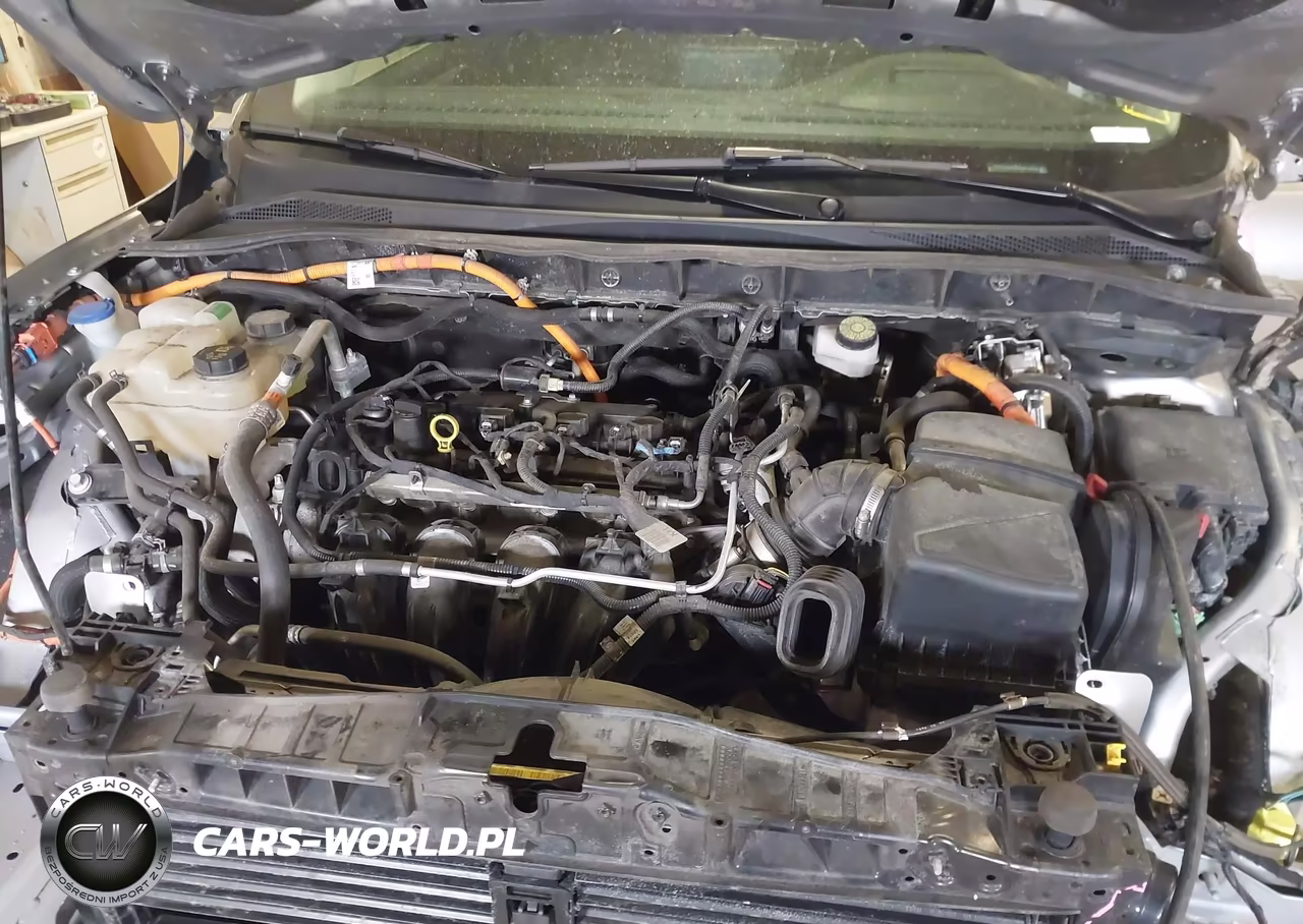 2021 Ford Escape Titanium Hybrid VIN:1FMCU9DZ2MUB15725 - 10
