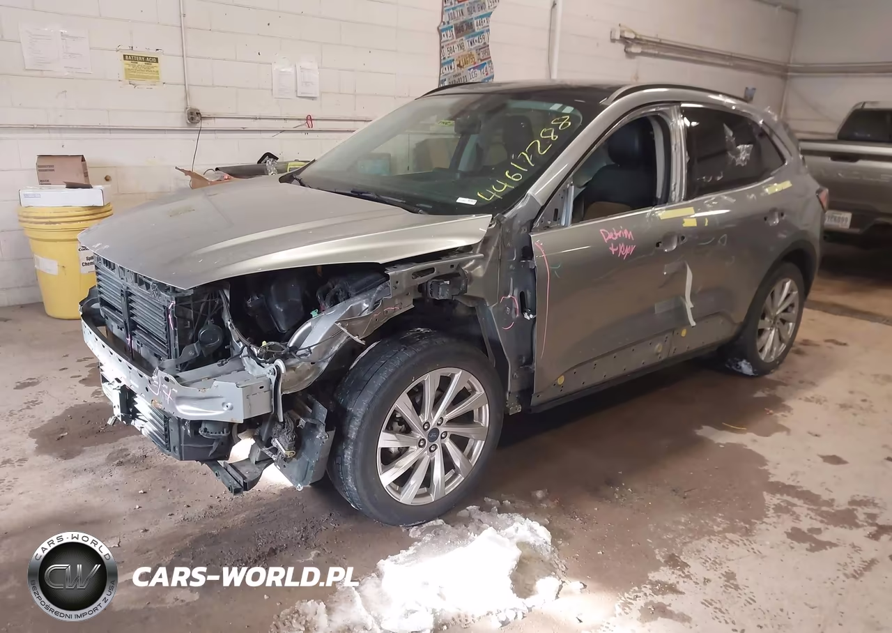 2021 Ford Escape Titanium Hybrid VIN:1FMCU9DZ2MUB15725 - 2