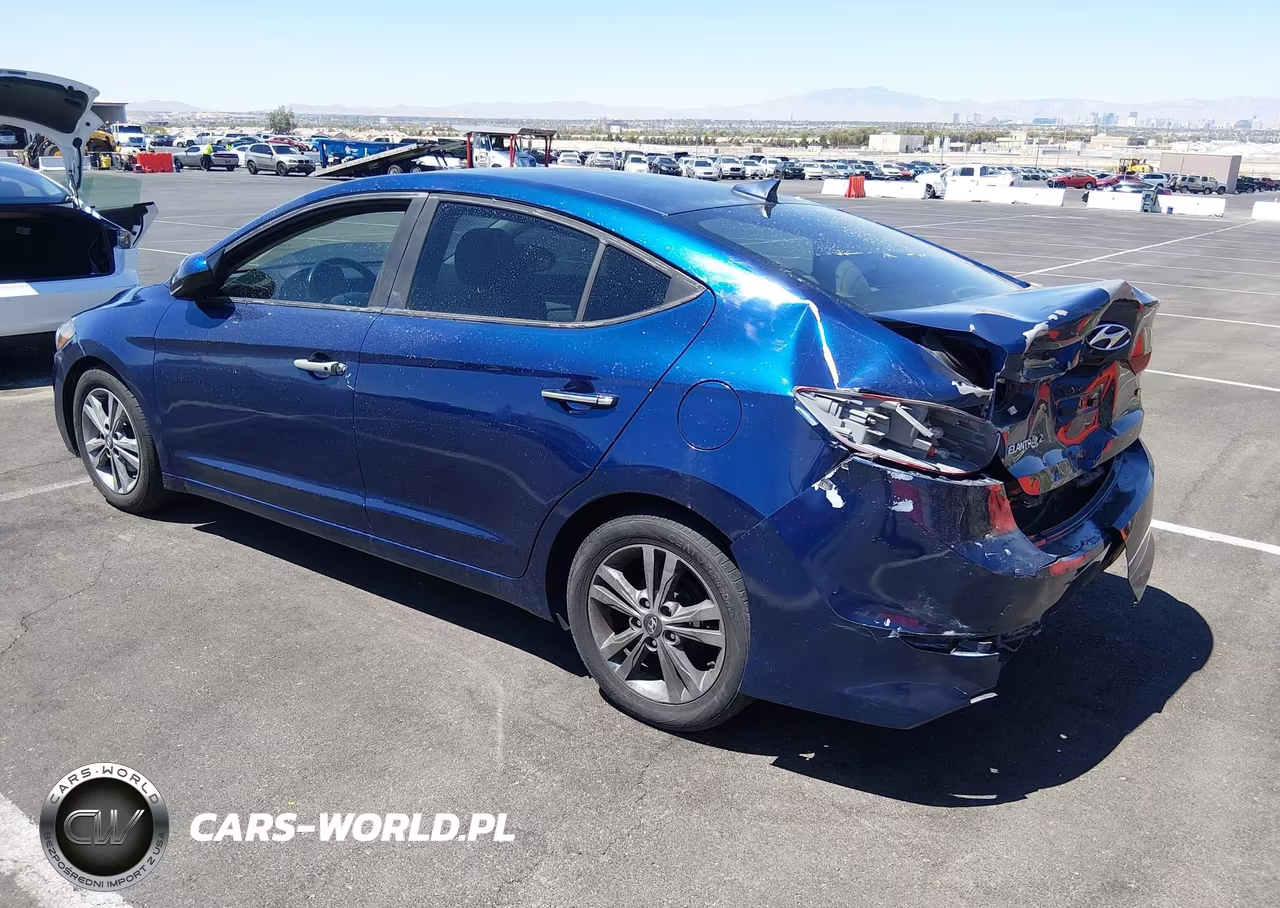 2017 Hyundai Elantra Se VIN:5NPD84LF9HH043669 - 3