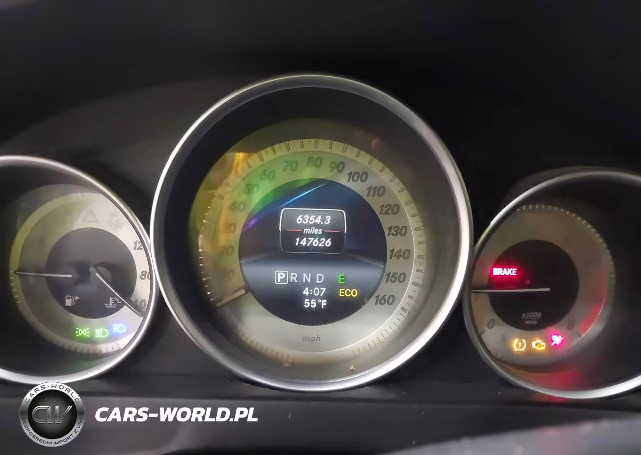 2014 Mercedes-Benz C 300 Sport 4Matic VIN:WDDGF8AB6EA927815 - 7