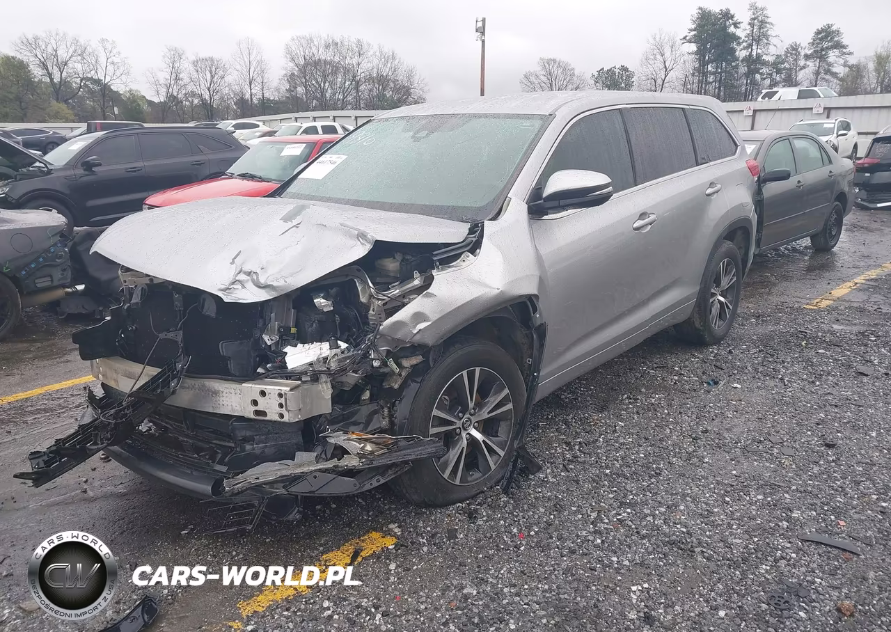 2017 Toyota Highlander Le VIN:5TDZZRFH0HS219810 - 2