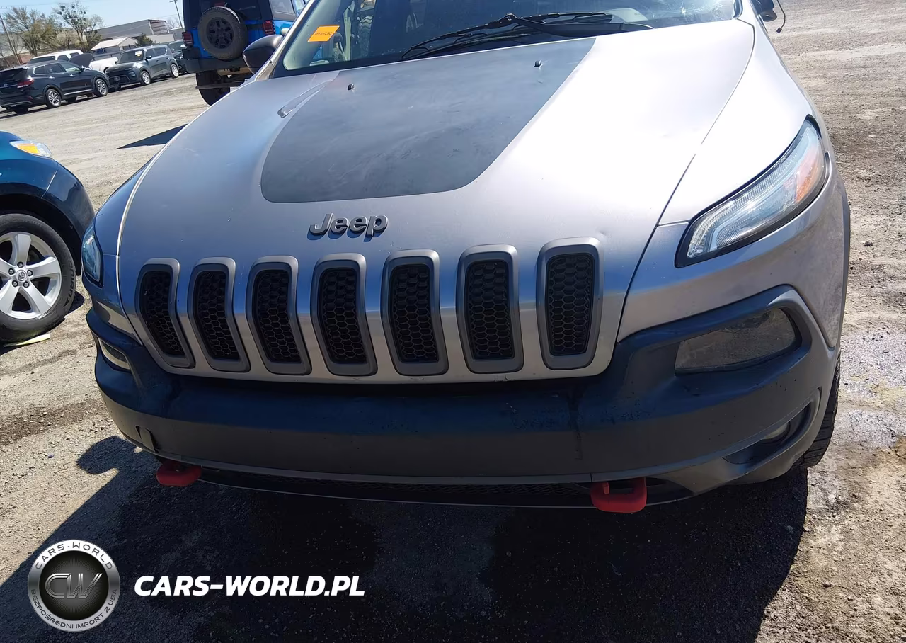 2015 Jeep Cherokee Trailhawk VIN:1C4PJMBS1FW593861 - 12