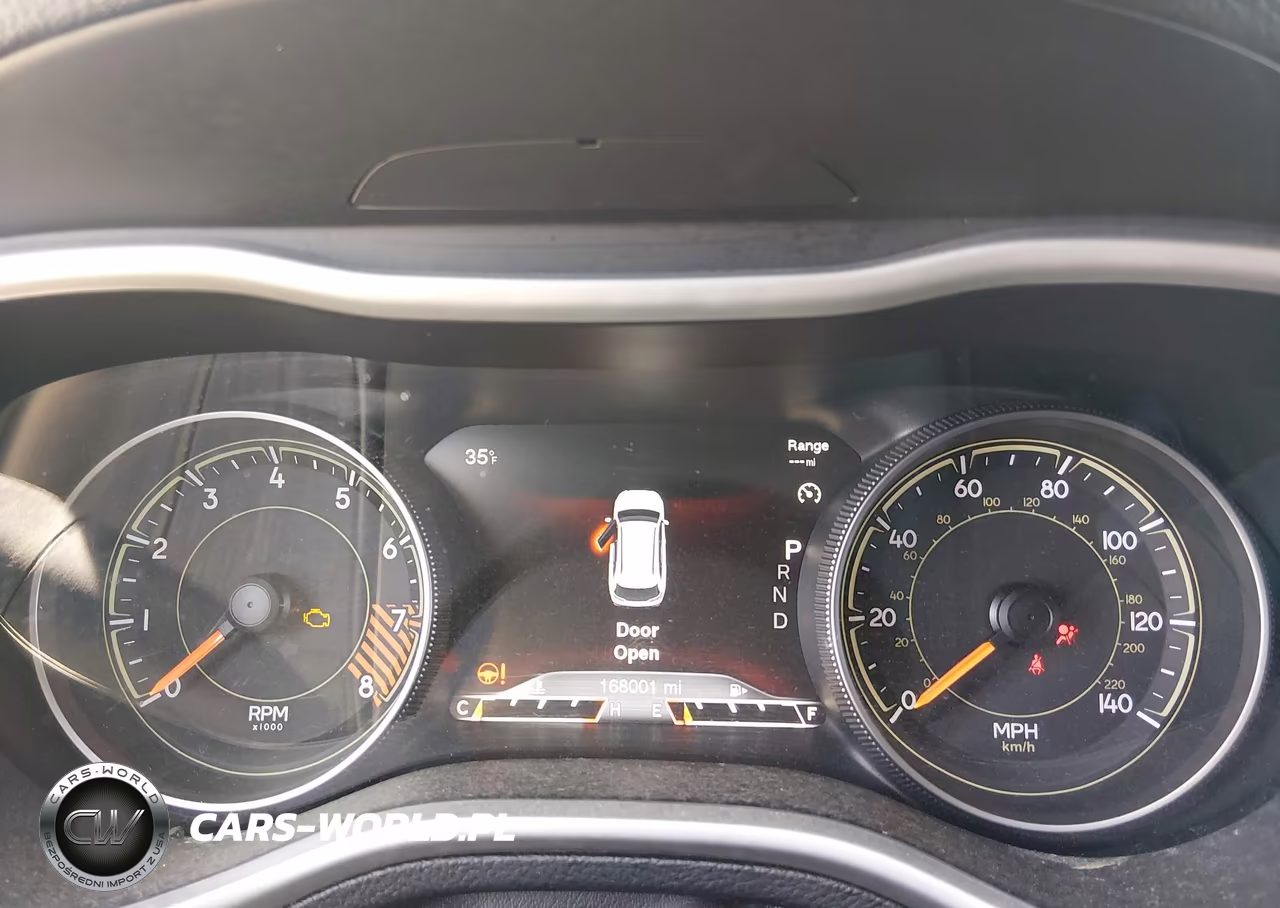 2015 Jeep Cherokee Trailhawk VIN:1C4PJMBS1FW593861 - 7