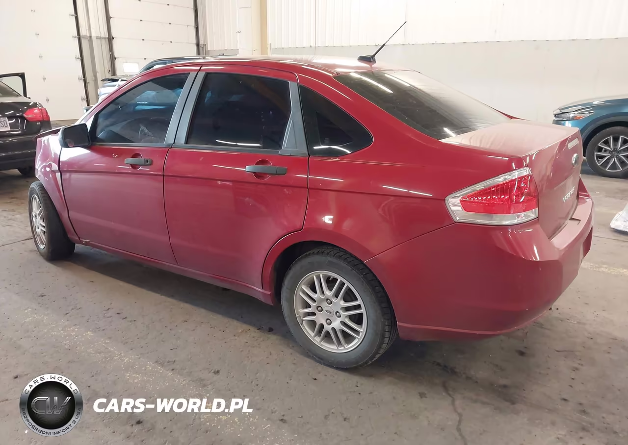 2010 Ford Focus Se VIN:1FAHP3FN4AW199058 - 3