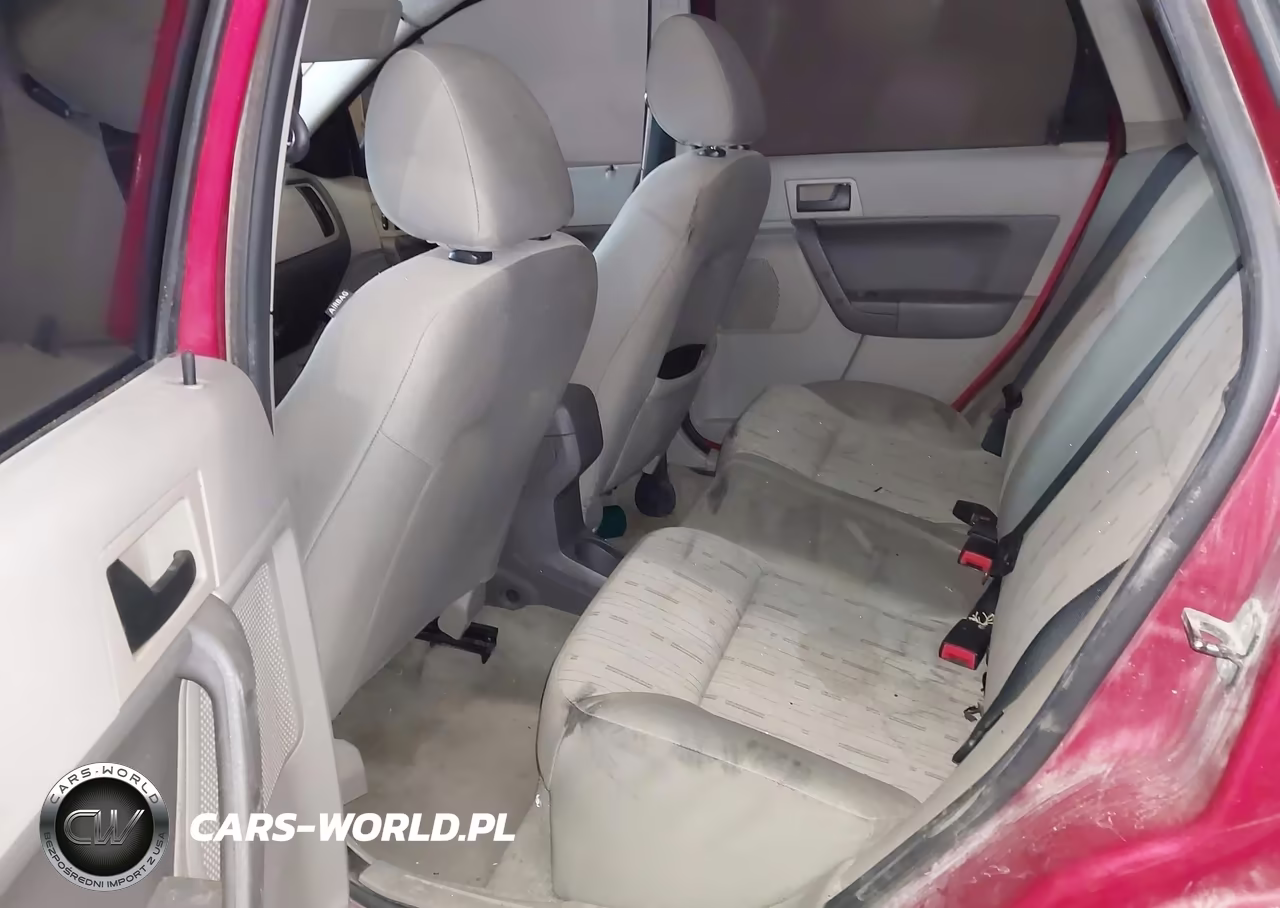 2010 Ford Focus Se VIN:1FAHP3FN4AW199058 - 8