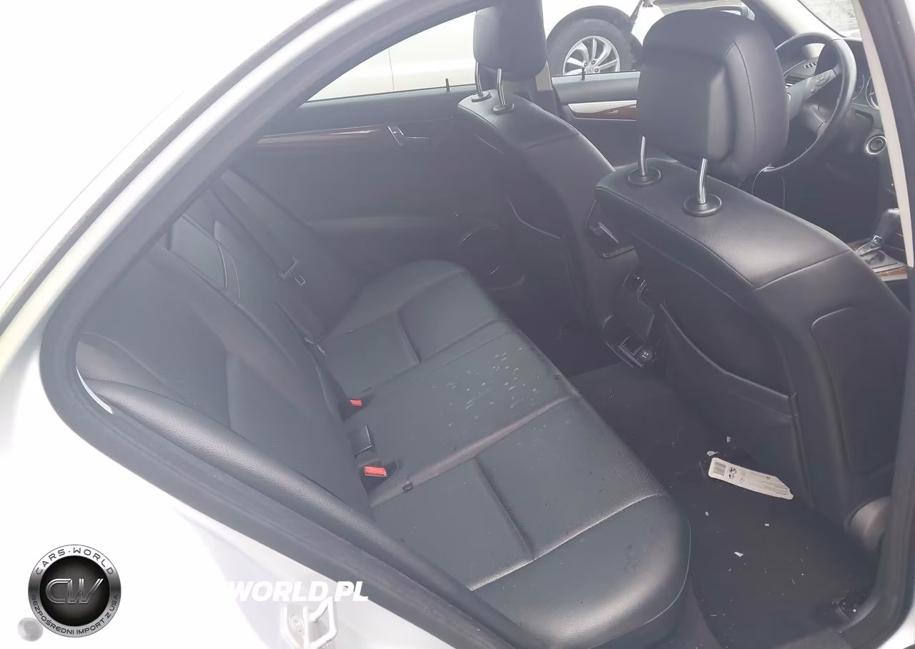 2008 Mercedes-Benz C 300 Luxury 4Matic VIN:WDDGF81X18F074419 - 8