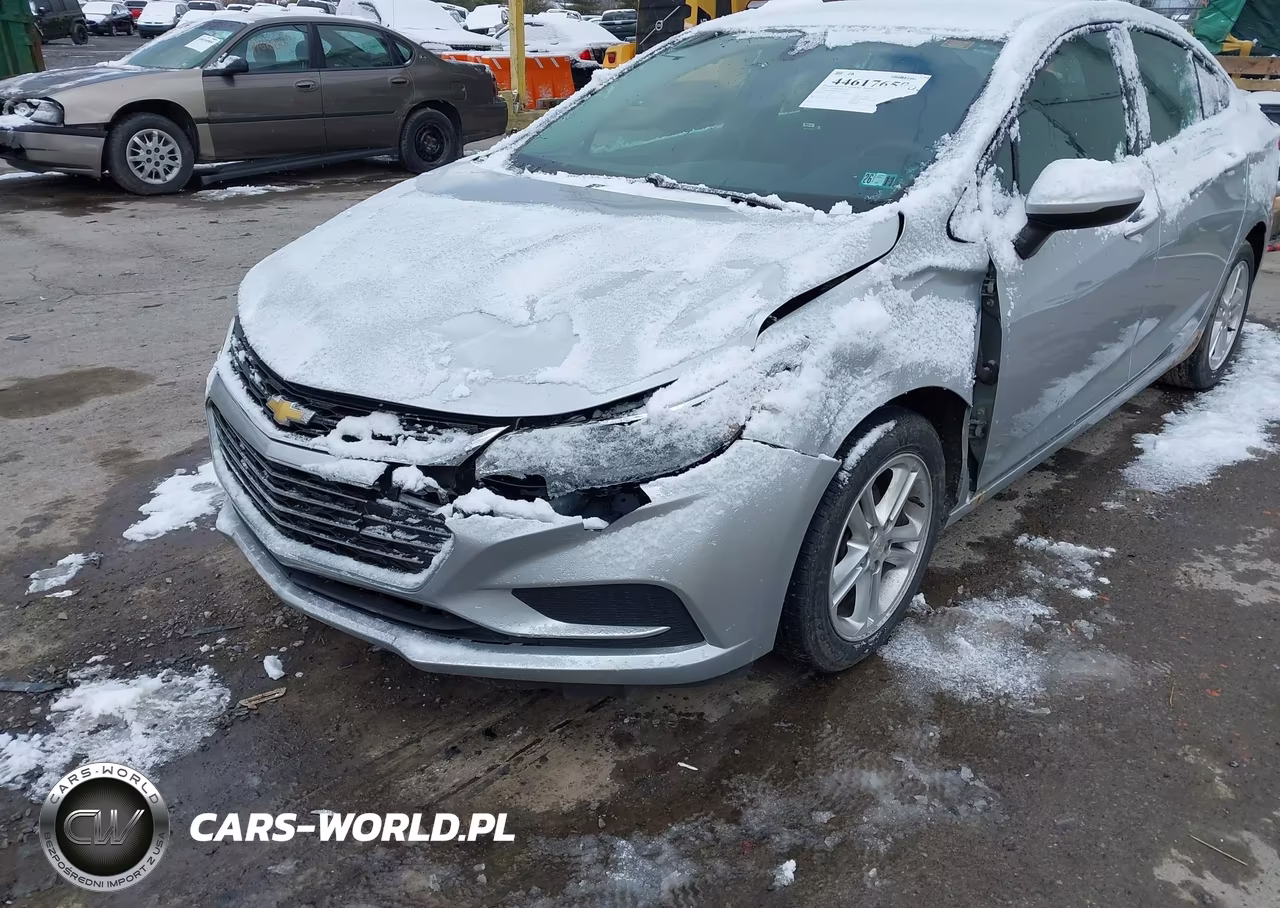 2017 Chevrolet Cruze Lt Auto VIN:1G1BE5SM0H7252883 - 6
