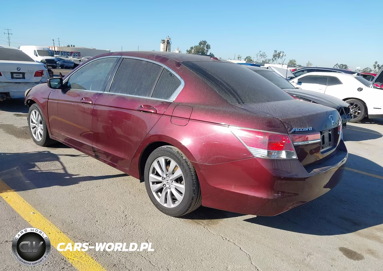 2011 Honda Accord 2.4 Ex-L VIN:1HGCP2F81BA033024 - 3