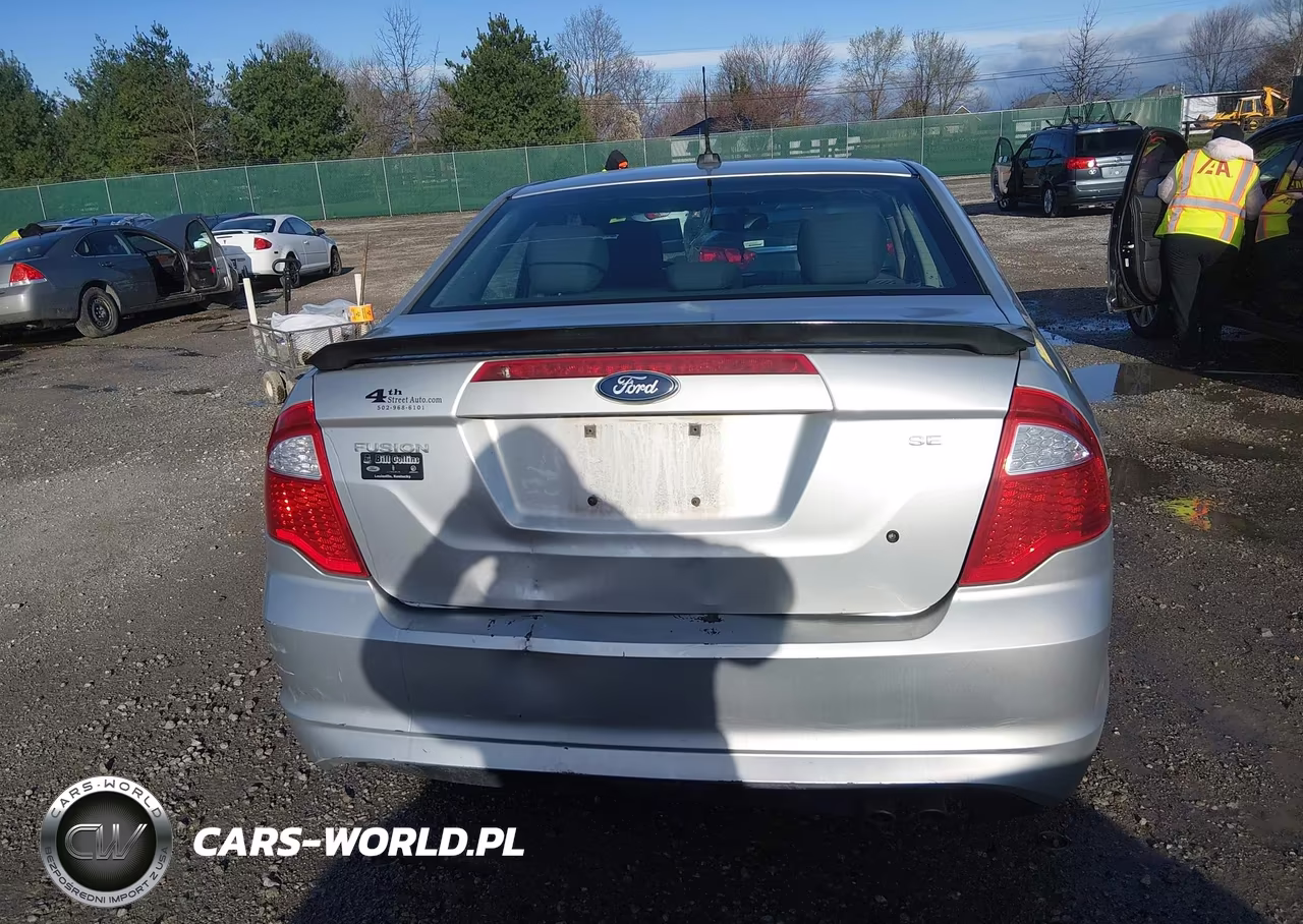 2011 Ford Fusion Se VIN:3FAHP0HA5BR147922 - 17