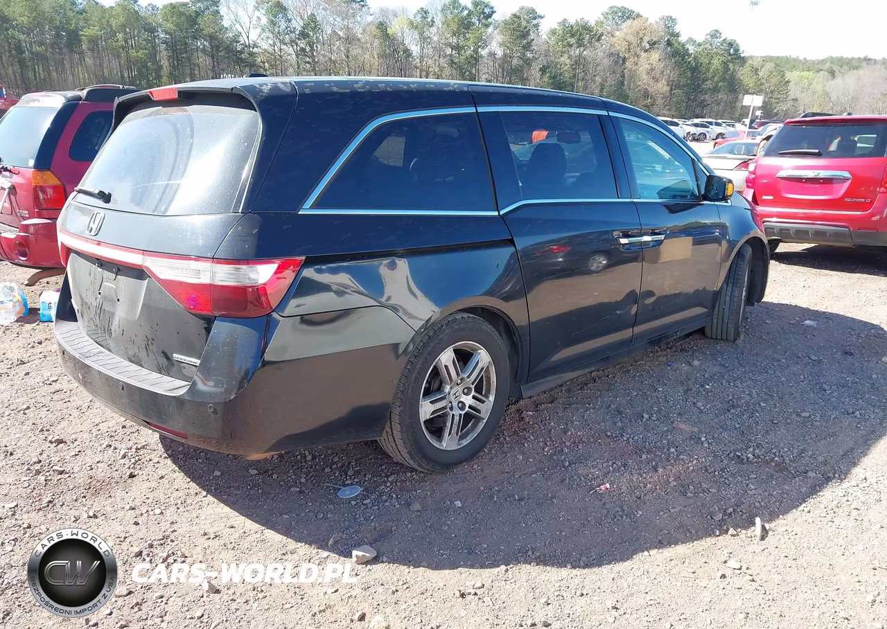 2011 Honda Odyssey Touring-Touring Elite VIN:5FNRL5H99BB081535 - 4