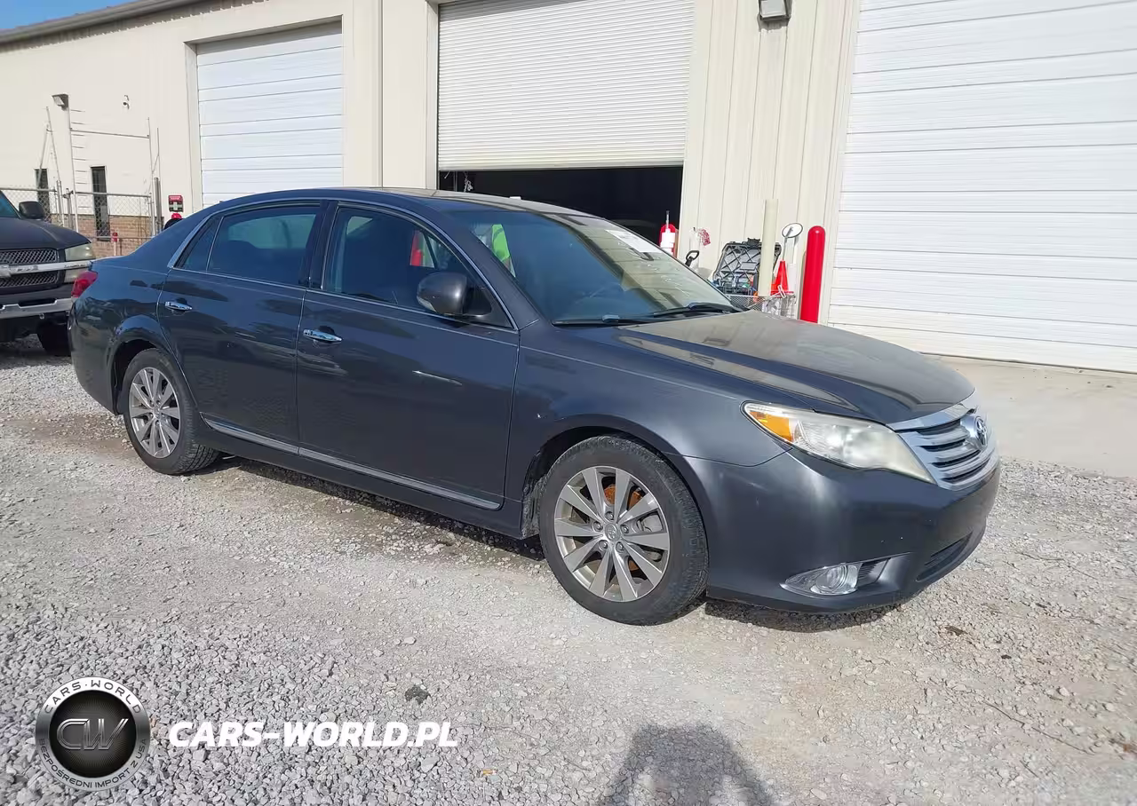 2011 Toyota Avalon Limited