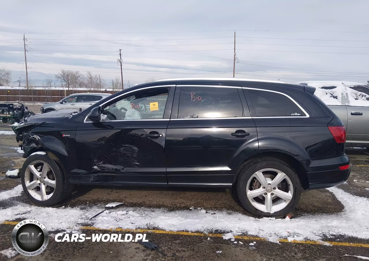 2011 Audi Q7 3.0T S Line Prestige VIN:WA1DGAFEXBD010689 - 14