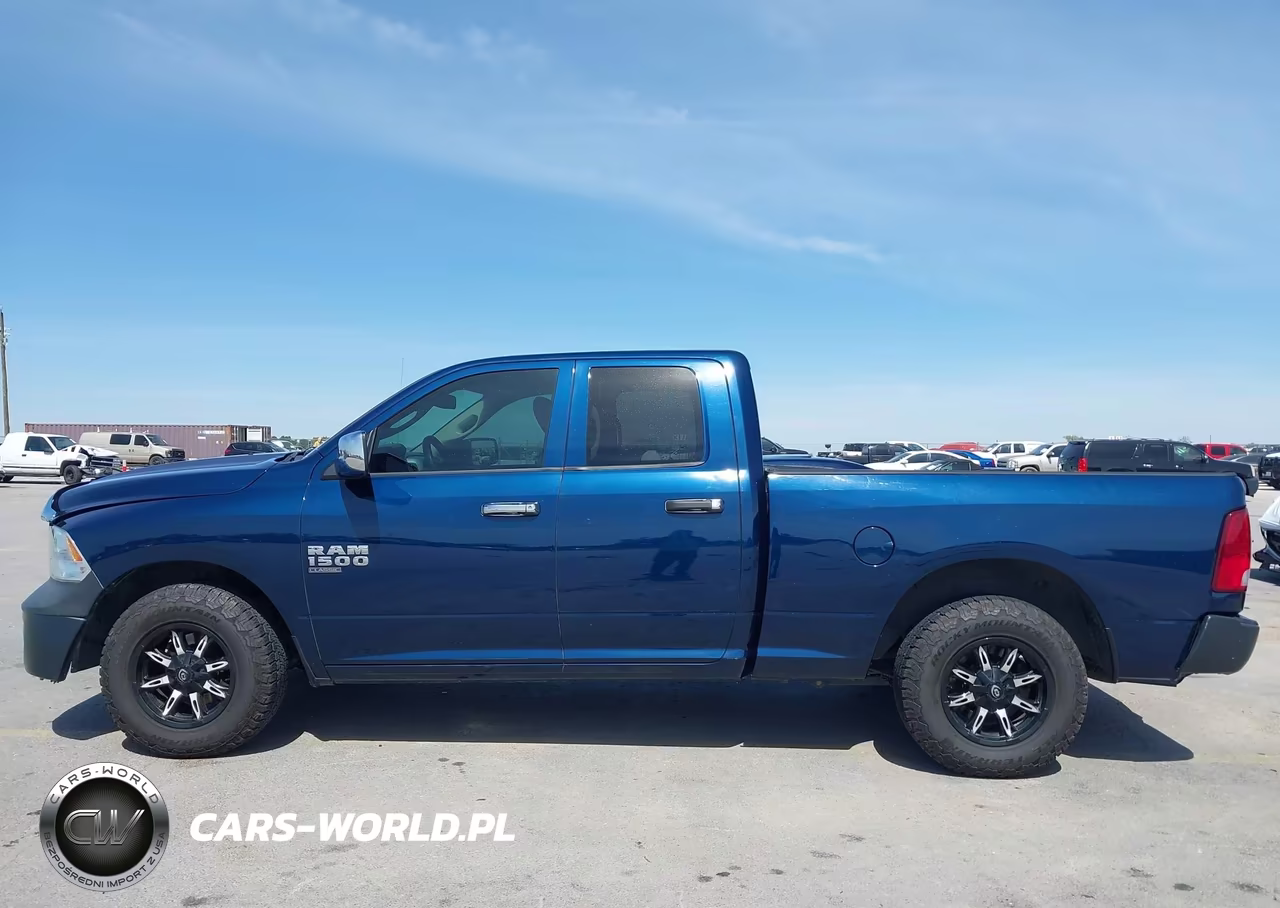 2019 Ram 1500 Classic Tradesman 4X2 6'4 Box VIN:1C6RR6FG9KS608960 - 14