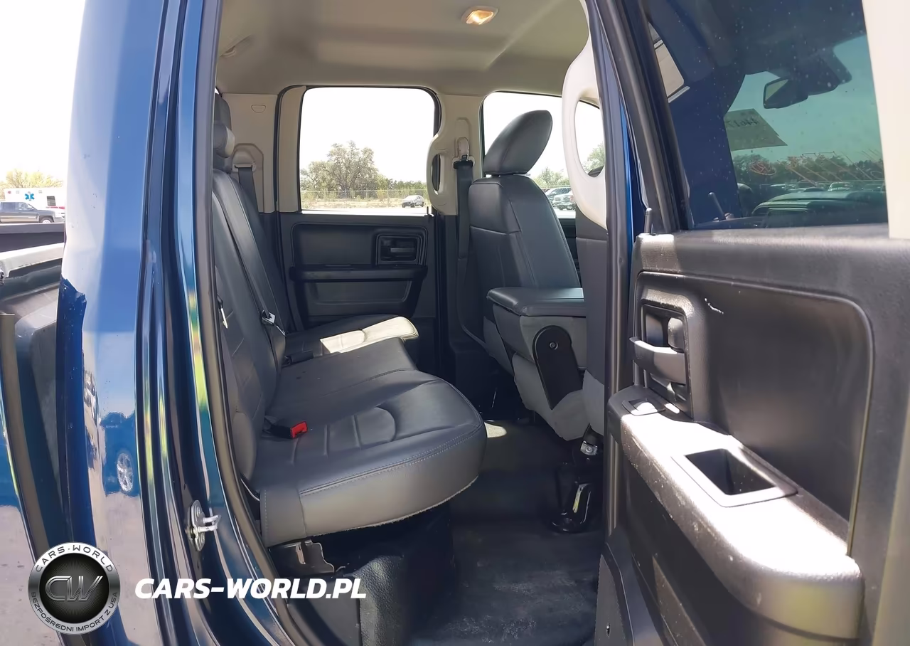 2019 Ram 1500 Classic Tradesman 4X2 6'4 Box VIN:1C6RR6FG9KS608960 - 8