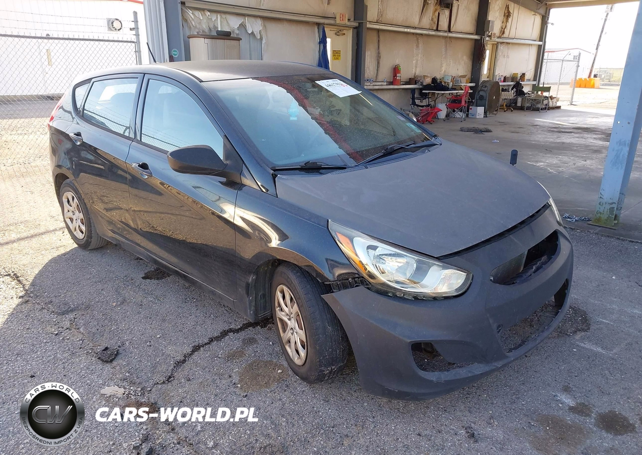 2013 Hyundai Accent Gs