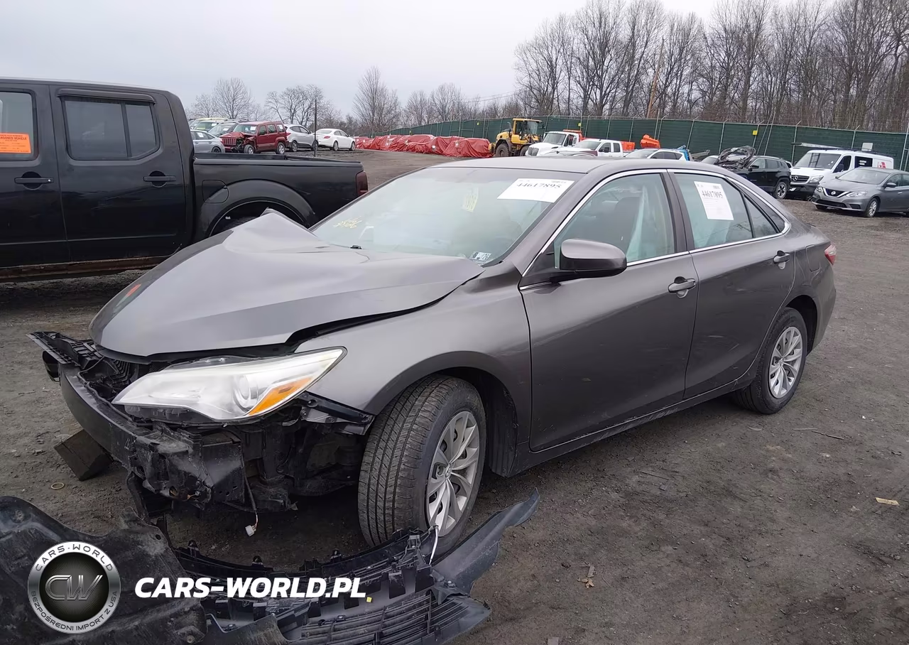 2017 Toyota Camry Le VIN:4T1BF1FK6HU447342 - 2