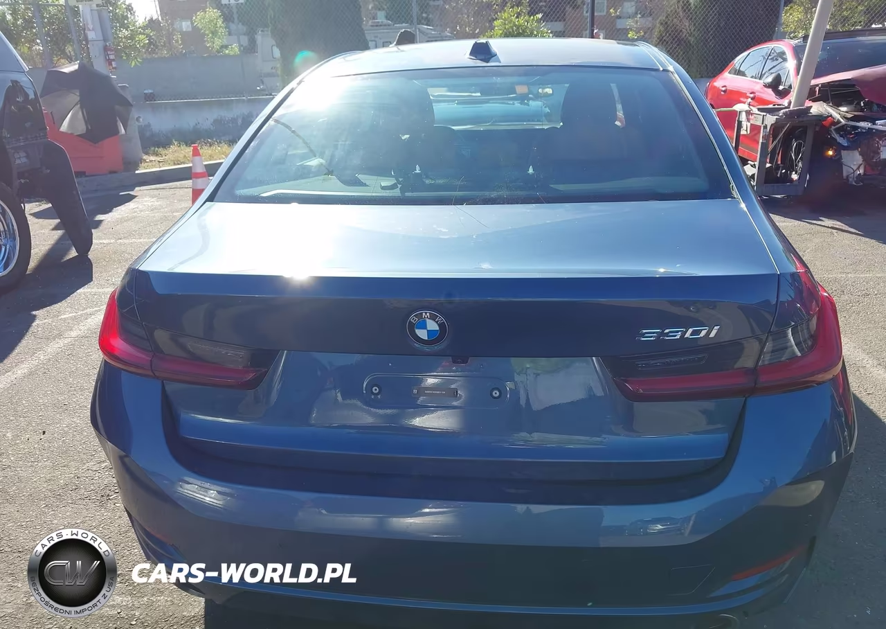 2025 BMW 330I VIN:3MW69CW0XS8F61496 - 16