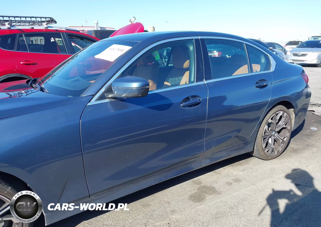 2025 BMW 330I VIN:3MW69CW0XS8F61496 - 6