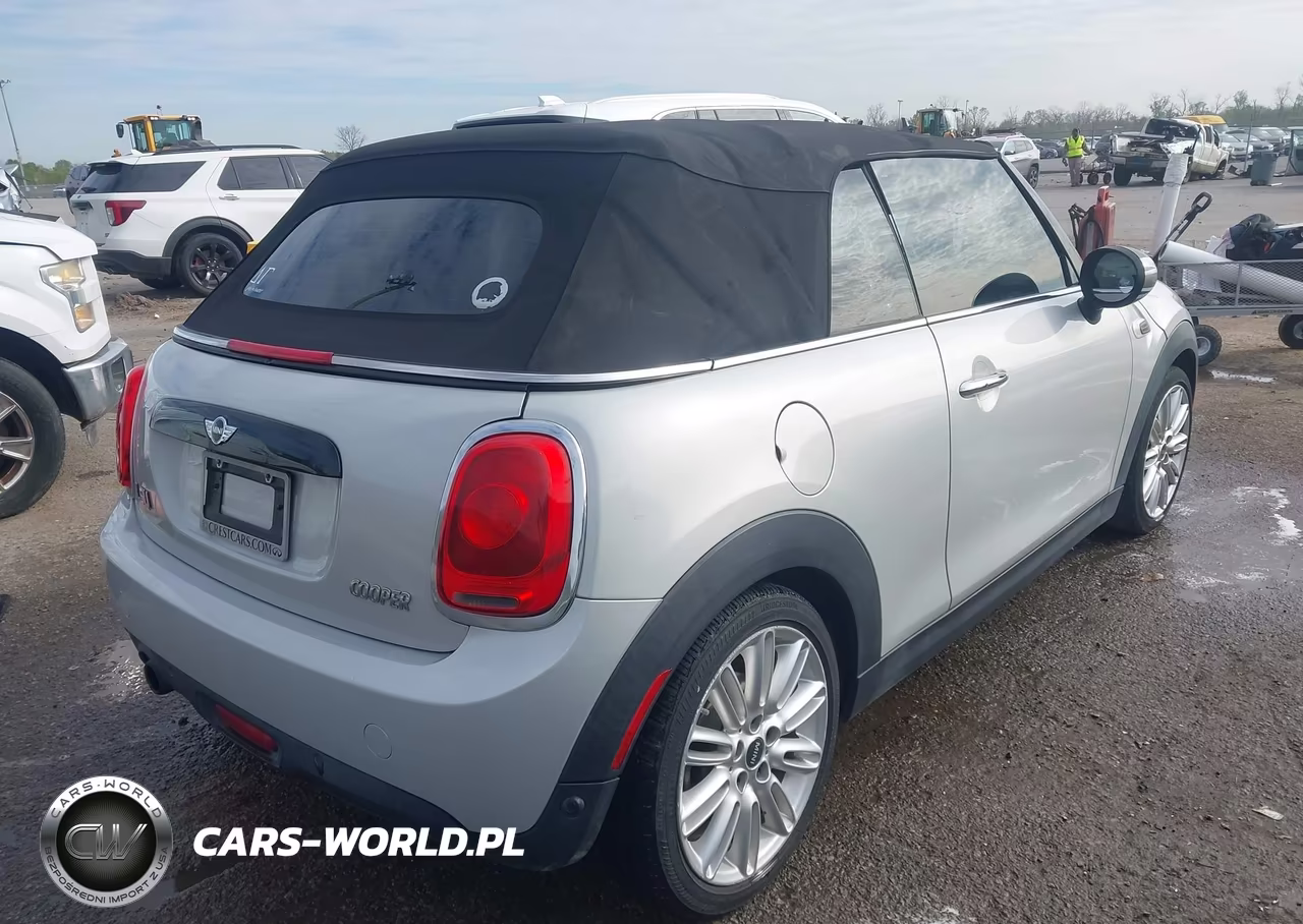 2017 Mini Convertible Cooper VIN:WMWWG5C37H3D00301 - 4