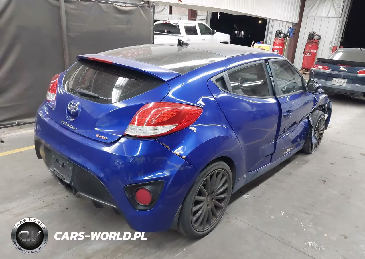 2014 Hyundai Veloster Turbo W-Black VIN:KMHTC6AE9EU193567 - 4