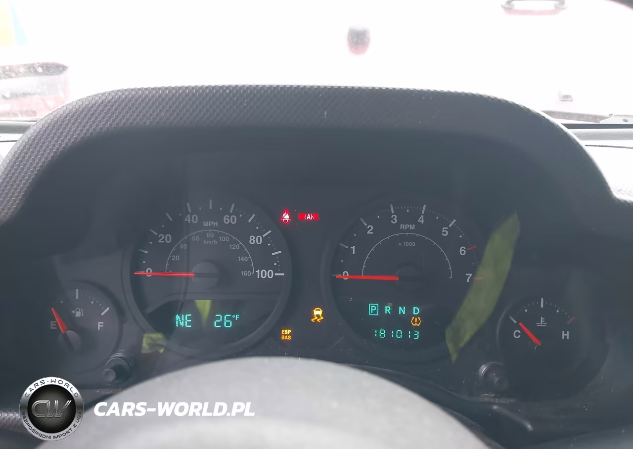 2008 Jeep Wrangler X VIN:1J8FA24108L654201 - 7