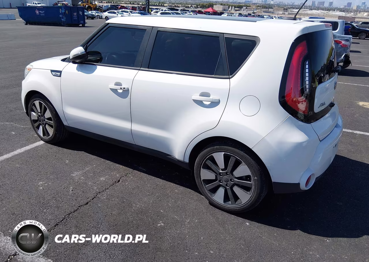 2015 Kia Soul ! VIN:KNDJX3A54F7208622 - 3