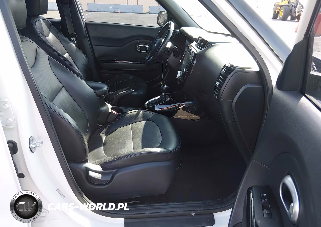 2015 Kia Soul ! VIN:KNDJX3A54F7208622 - 5