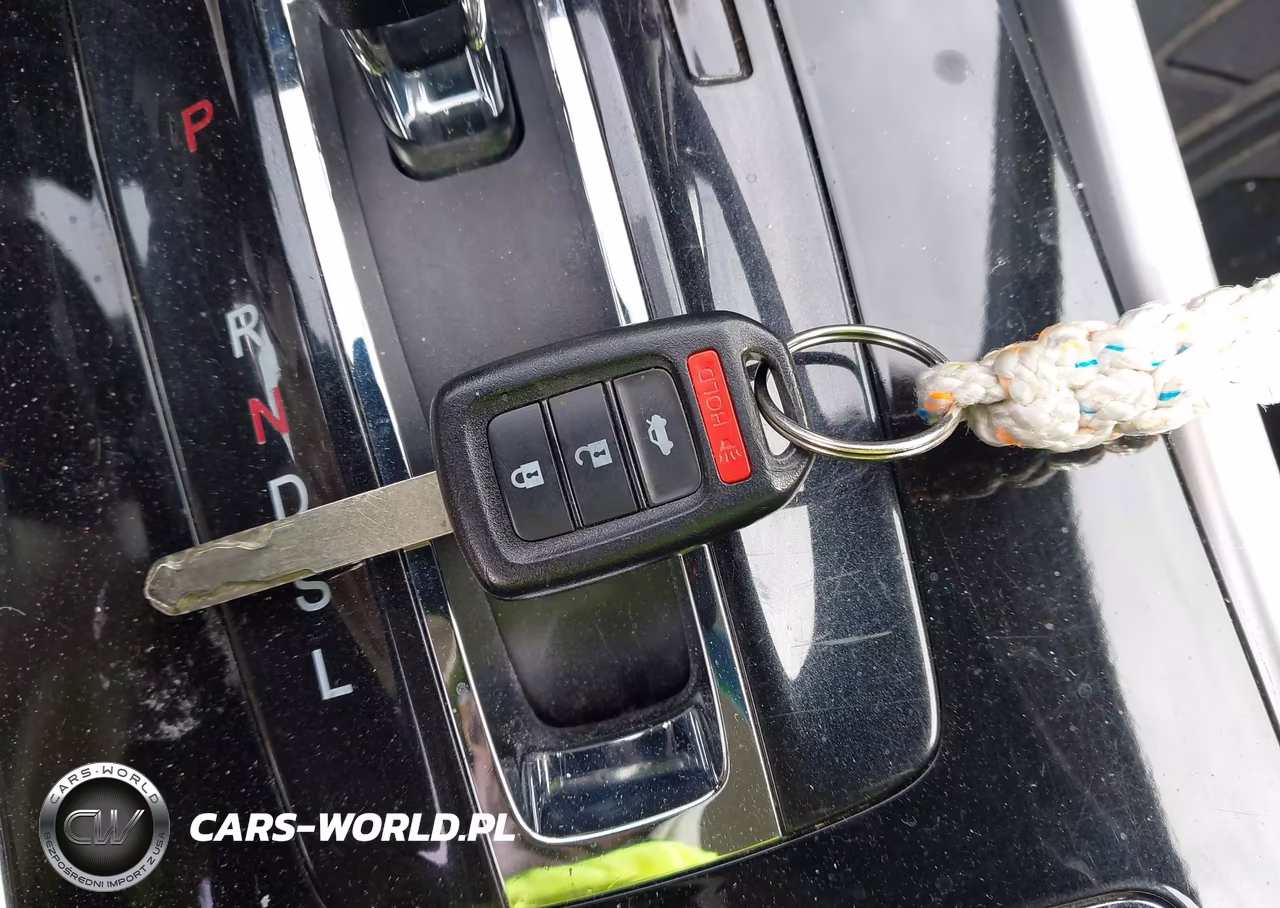 2017 Honda Accord Lx VIN:1HGCR2F38HA012002 - 11
