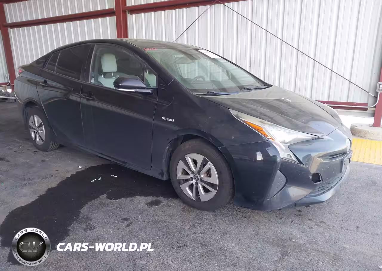 2016 Toyota Prius Four