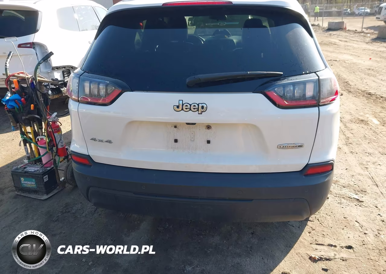 2020 Jeep Cherokee Latitude Plus 4X4 VIN:1C4PJMLB7LD539678 - 16
