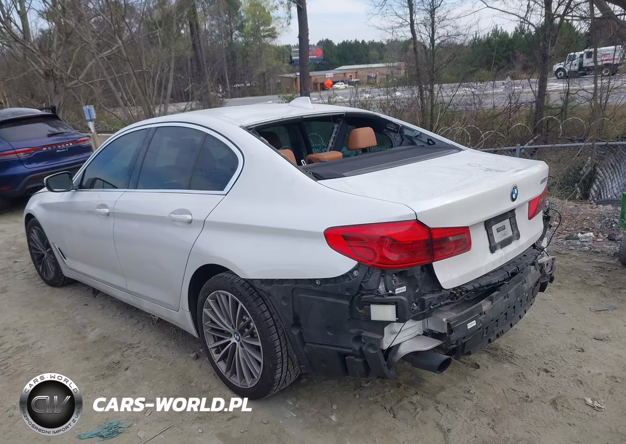 2019 BMW 530I VIN:WBAJA5C54KWW32163 - 3
