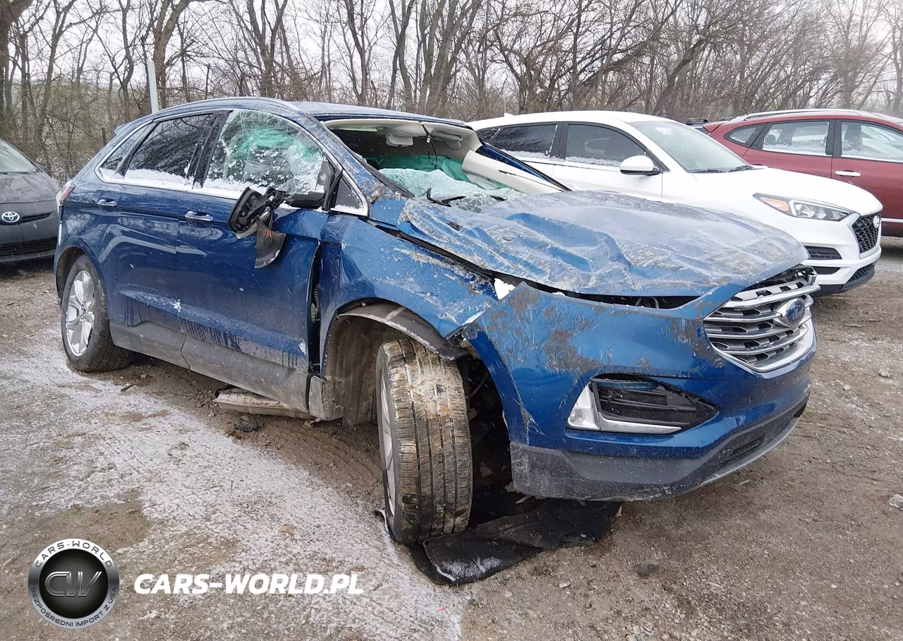 2020 Ford Edge Titanium