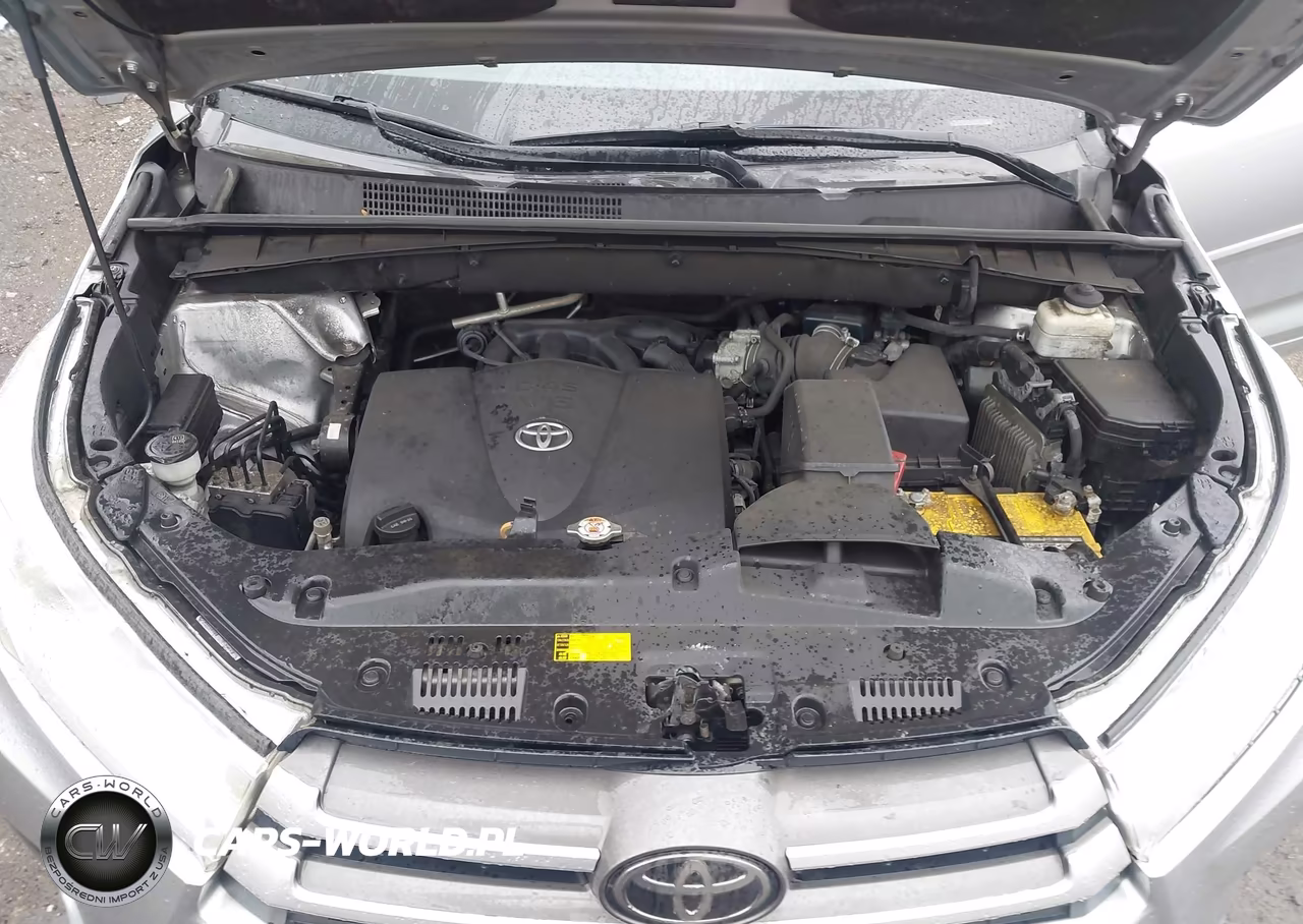 2018 Toyota Highlander Xle VIN:5TDJZRFH2JS892553 - 10