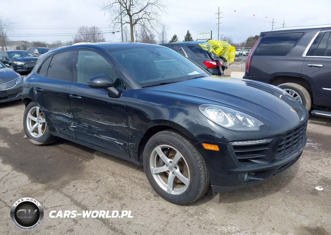 2018 Porsche Macan Sport Edition